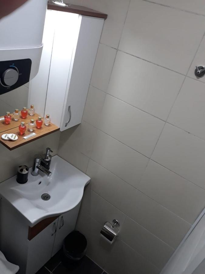 Sunnyaparttaksim Apartment Истанбул Екстериор снимка